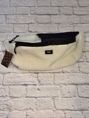 Vans Detached Sling Bag Marshmallow. NWT